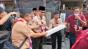 Jelang Peringatan Hari Pramuka ke-63, Kwarnas Gelar Aksi Sosial Bedah Rumah dan Kerja Bakti