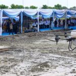 Prabowo Subianto Tebar Benih Padi Gunakan Drone