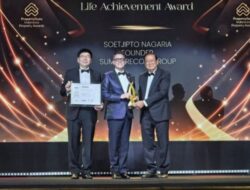 Soetjipto Nagaria, Pendiri Summarecon Group, Terima Penghargaan Life Achievement Award 2025 dari PropertyGuru Indonesia Property Awards ke-11