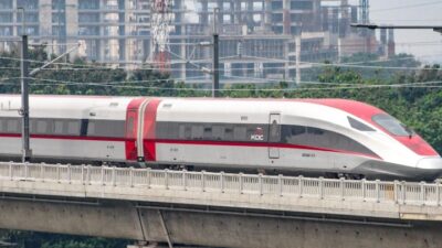 Sambut Libur Akhir Tahun, KCIC Berikan Potongan Harga Tiket Whoosh Perjalanan Bulan Desember